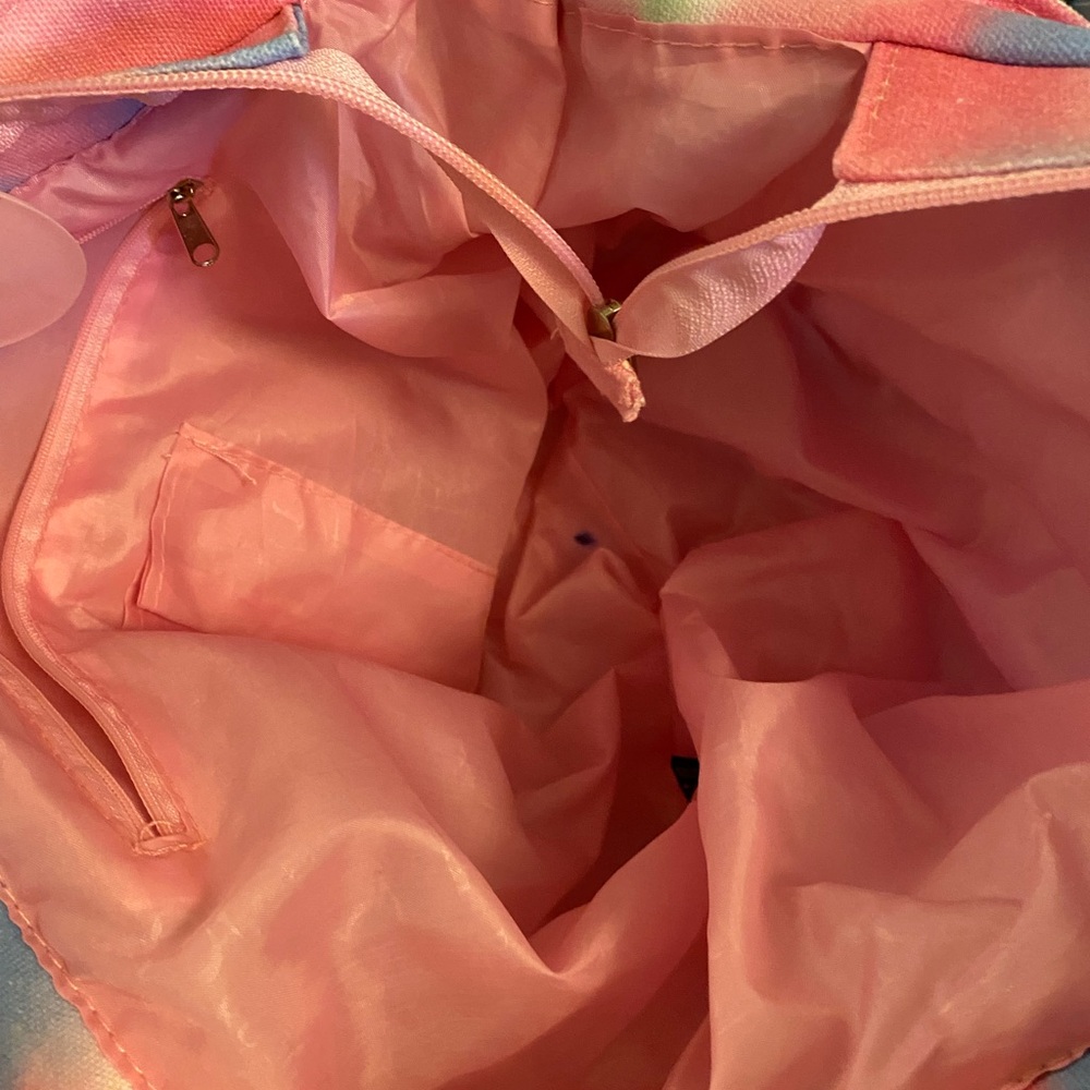 Robin Ruth Pastel California Tote Bag - Picture 5 of 10